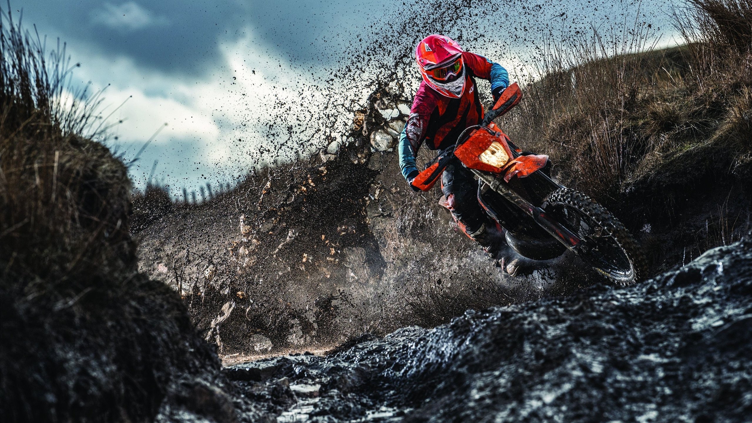 史上最“恐怖”的防守瞬间：蒂伊在对抗重量级大个子时，完美封堵！